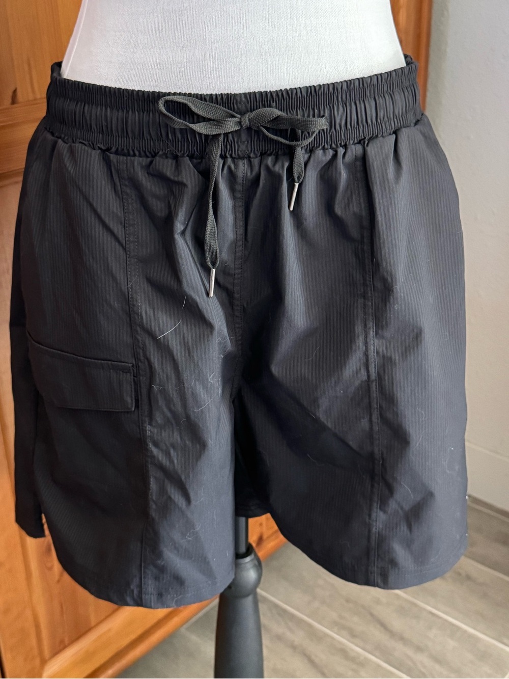 Women's Black Athletic Drawstring Shorts with Cargo Pocket